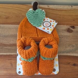 Little Me Orange and Green Knit Pumpkin Hat and Booties Set - Sz.0-6 Mo.